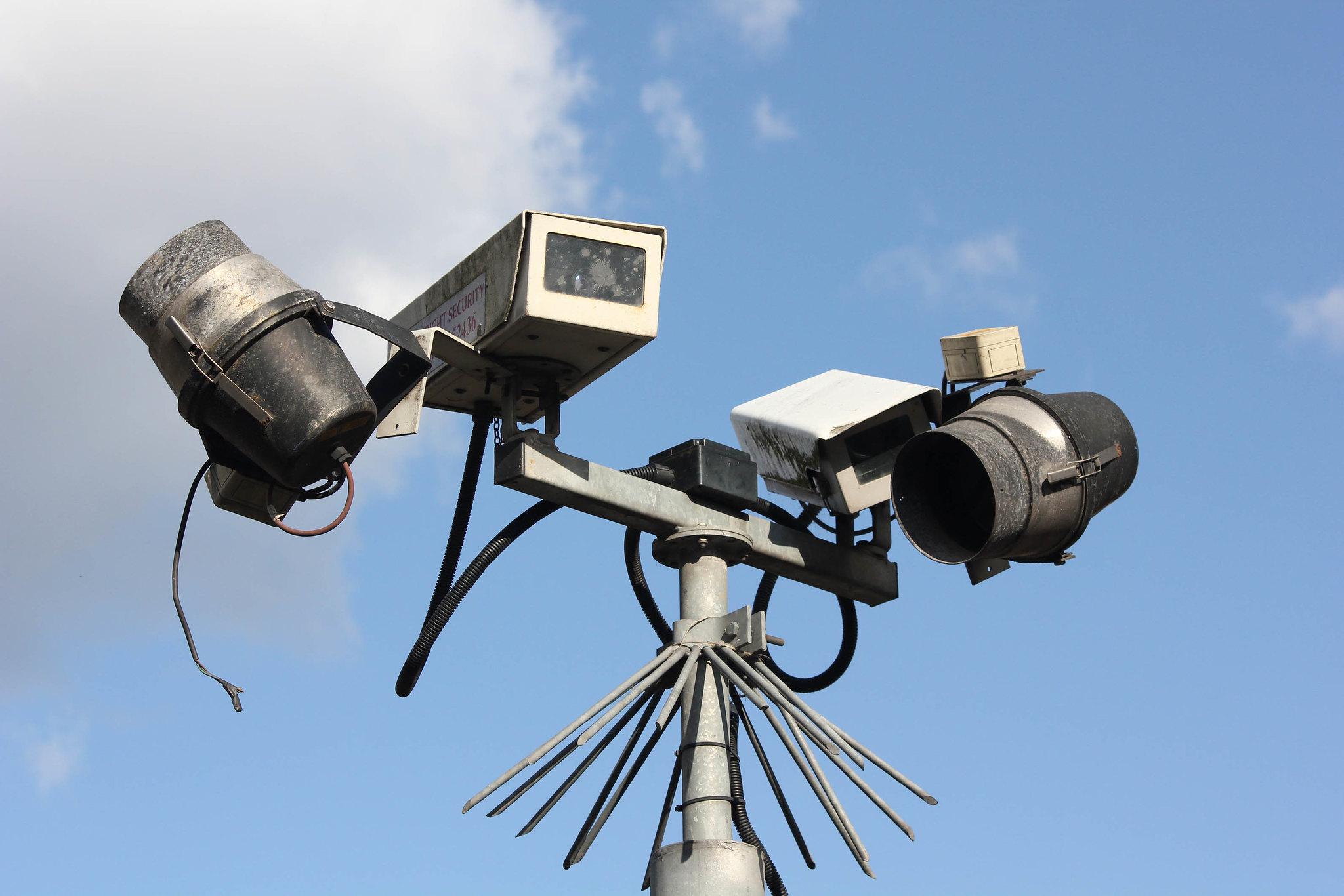 Photo of CCTV camera by Rafael Parr
